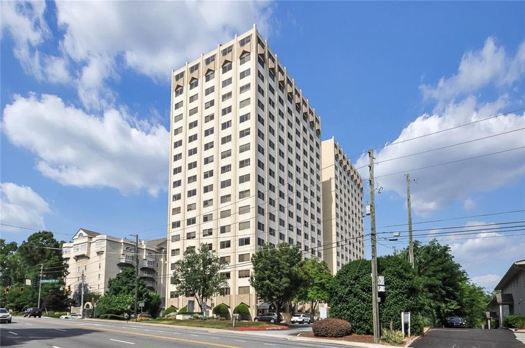 2479 Peachtree Road 1716, Atlanta, GA 30305 — most recent listing photo