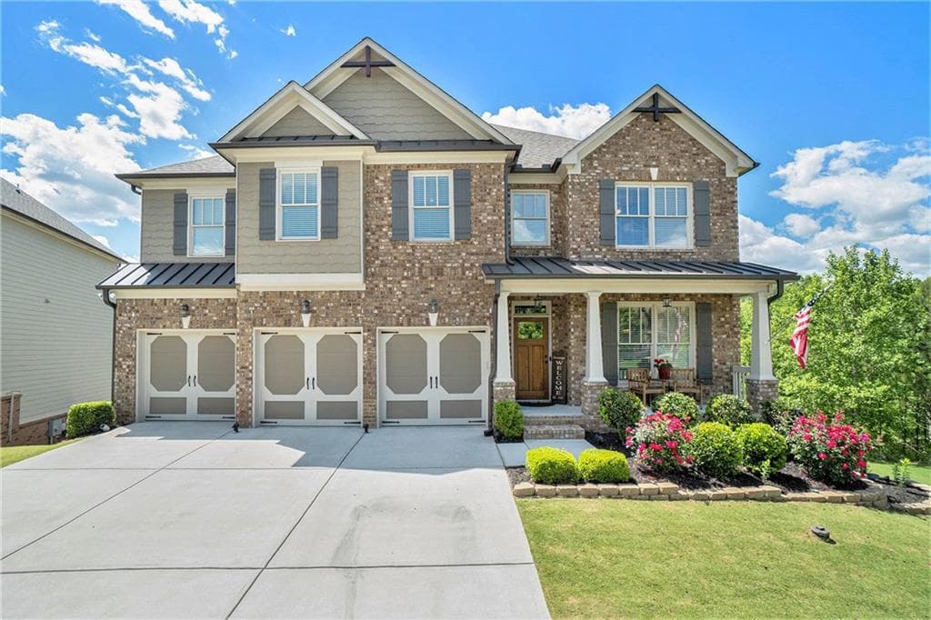 5 bedroom, 3 bathroom, 3,330 sq ft single family residence sold at 4630 Sierra Creek Drive, Hoschton, GA 30548