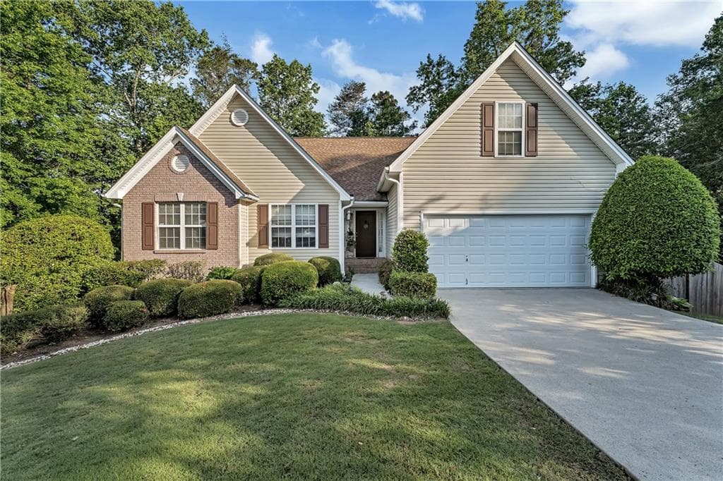 5411 Regency Lake Court, Sugar Hill, GA 30518 — most recent listing photo