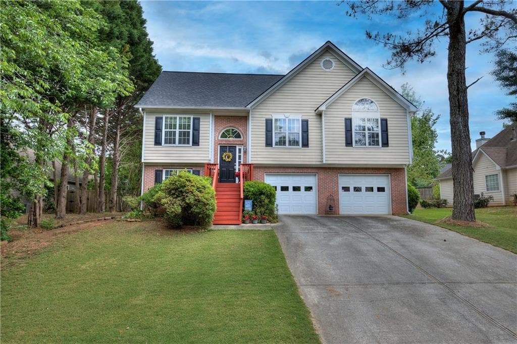2621 English Oaks Lane, Kennesaw, GA 30144 — most recent listing photo