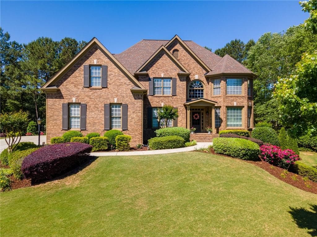 5 bedroom, 5 bathroom, 5,734 sq ft single family residence sold at 2521 Floral Valley Drive, Dacula, GA 30019