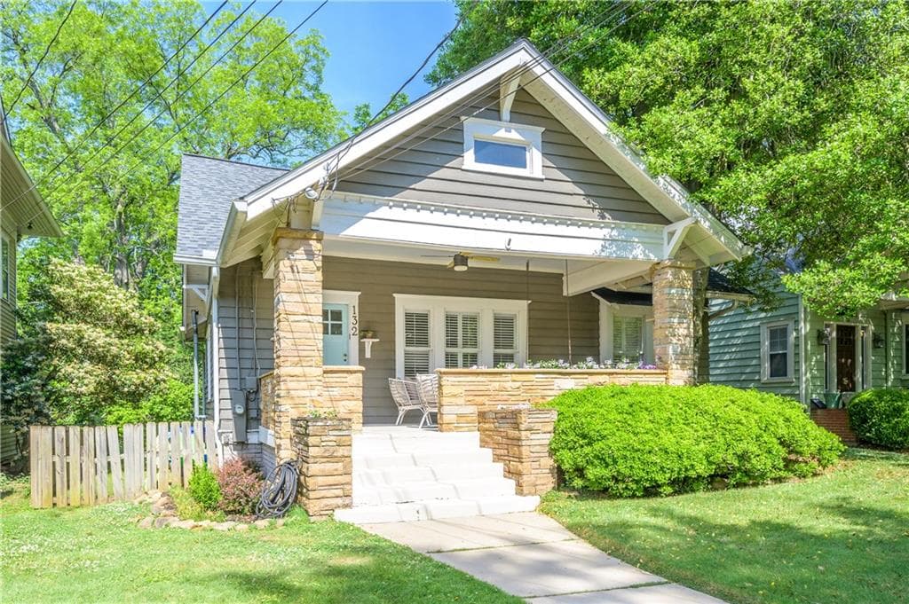 3 bedroom, 1 bathroom, 1,592 sq ft single family residence sold at 132 Fairview Avenue, Decatur, GA 30030