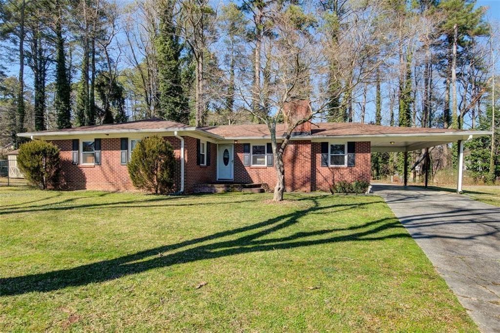 4 bedroom, 2 bathroom, 1,782 sq ft single family residence sold at 261 Kurtz Road, Marietta, GA 30066