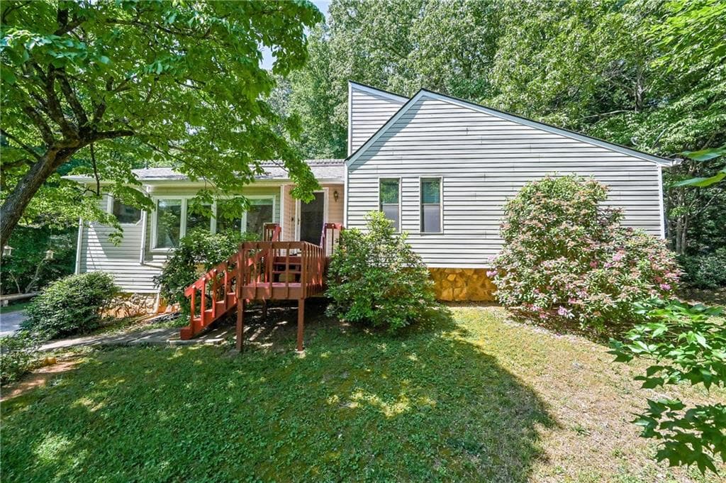 136 Bramble Oak Drive, Woodstock, GA 30188 — most recent listing photo