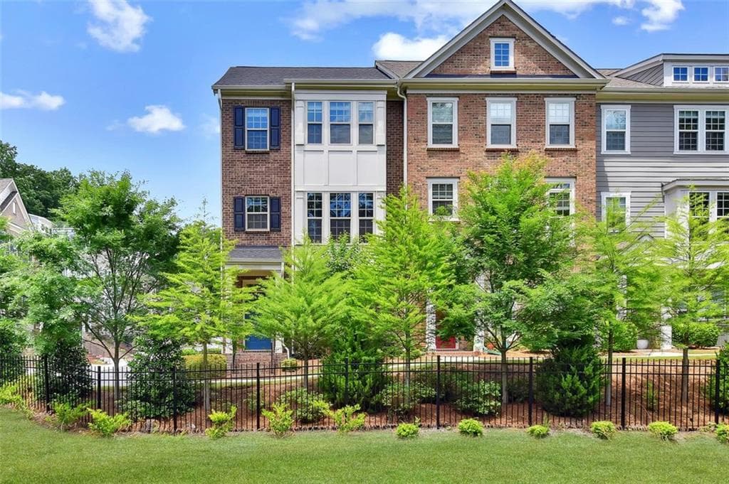 2147 Eagle Creek Lane, Decatur, GA 30033 — most recent listing photo