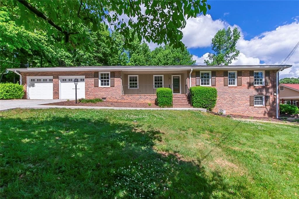 249 E Valley Drive, Marietta, GA 30068 — most recent listing photo