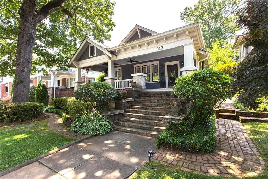 4 bedroom, 1 bathroom, 1,886 sq ft single family residence sold at 917 Saint Charles Avenue, Atlanta, GA 30306
