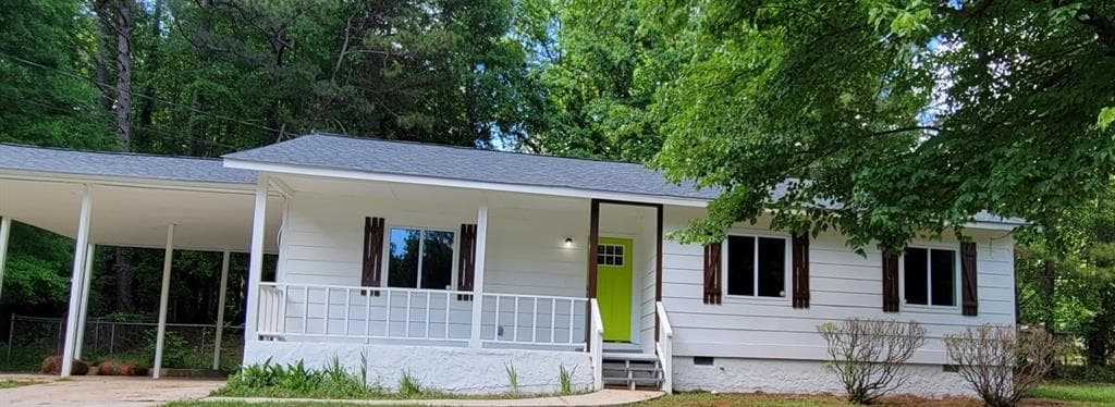 3 bedroom, 2 bathroom, 1,215 sq ft single family residence sold at 550 Pineland Circle, Mableton, GA 30126