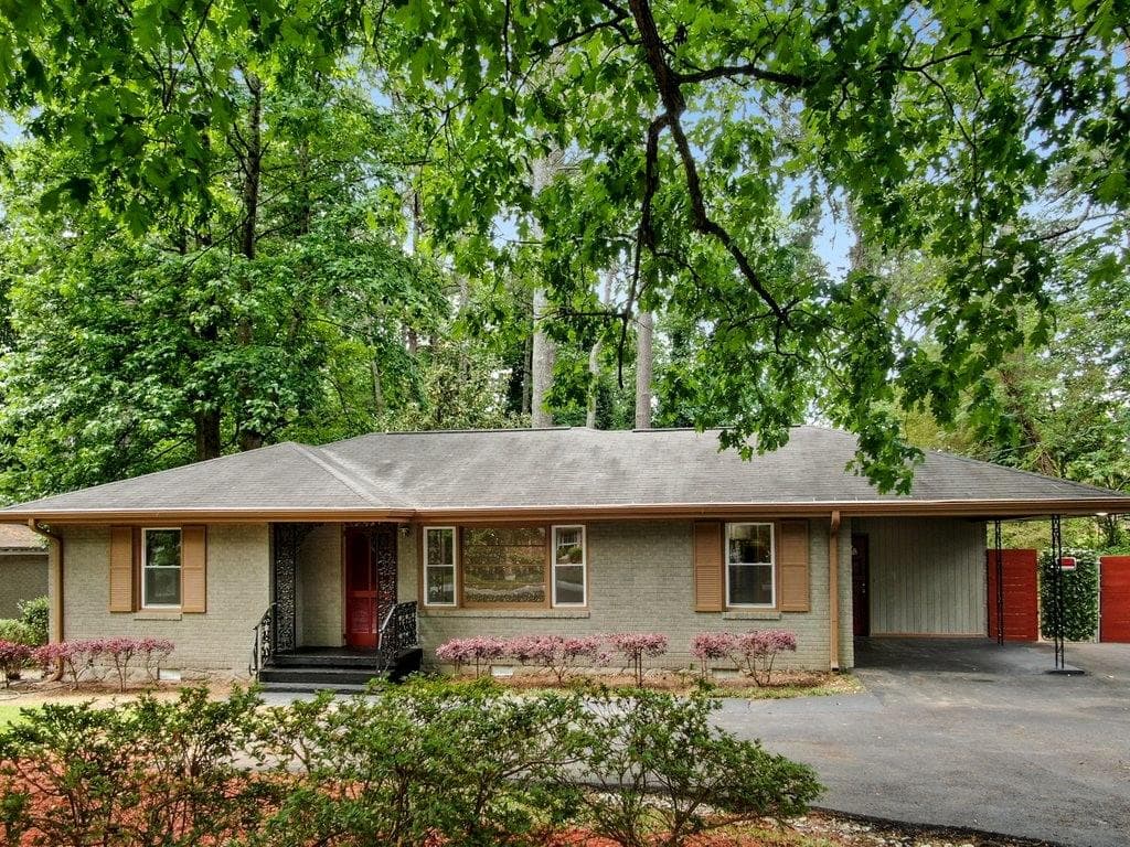 2540 Ben Hill Road, East Point, GA 30344 — most recent listing photo