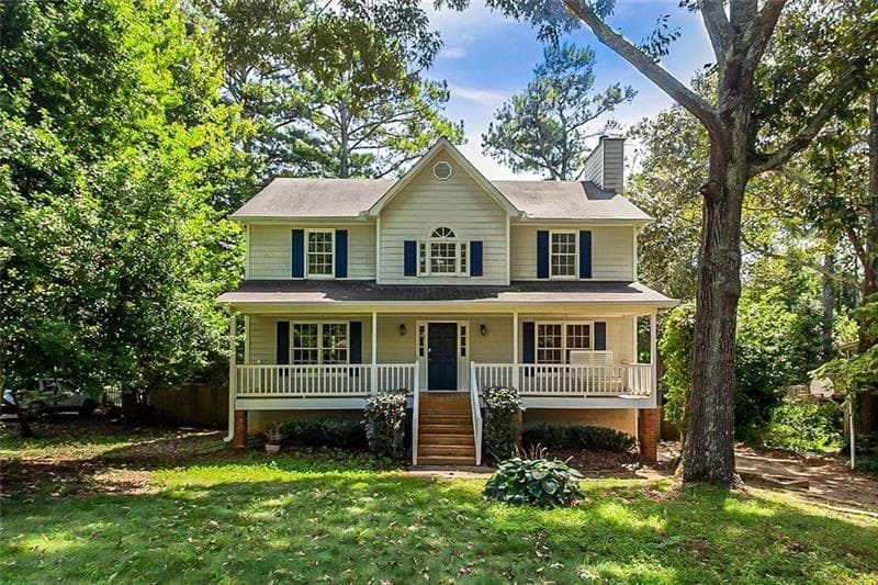 3 bedroom, 3 bathroom, 2,060 sq ft single family residence sold at 1911 Falcon Wood Drive, Marietta, GA 30066