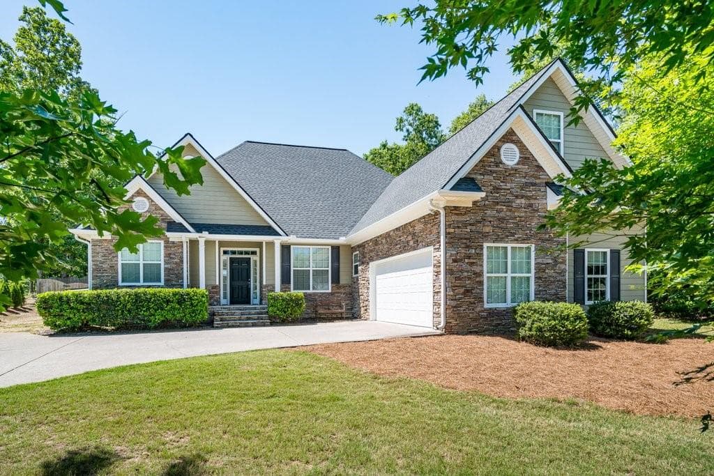 32 Rocky Mountain Pass, Adairsville, GA 30103 — most recent listing photo