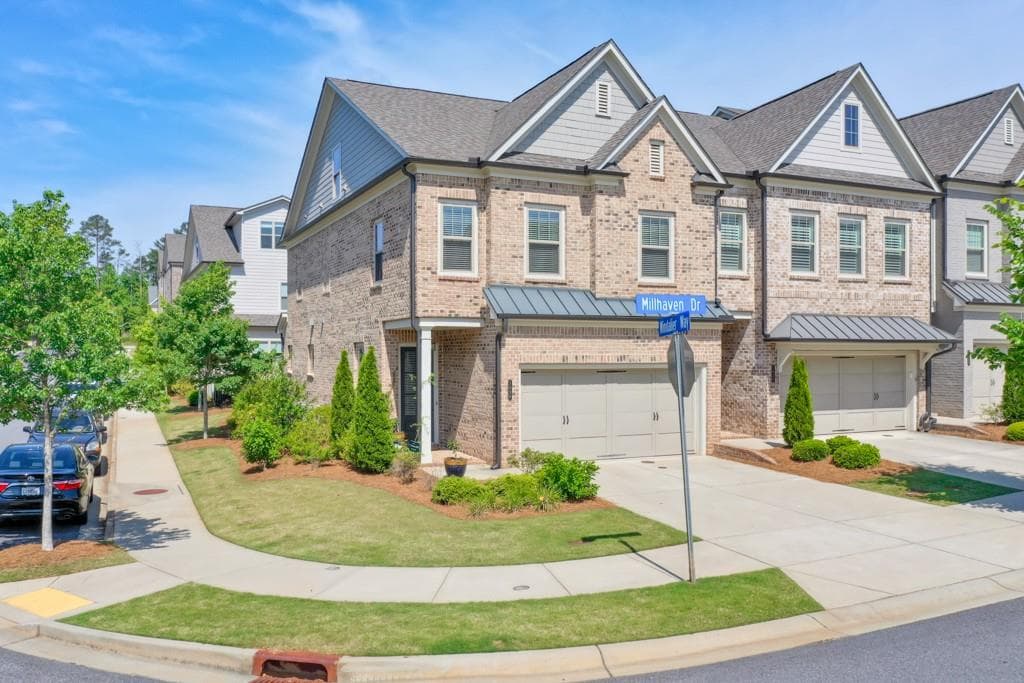 1030 Milhaven Drive, Roswell, GA 30076 — most recent listing photo