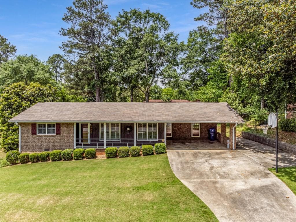 4 bedroom, 2 bathroom, 2,178 sq ft single family residence sold at 2862 Delcourt Drive, Decatur, GA 30033