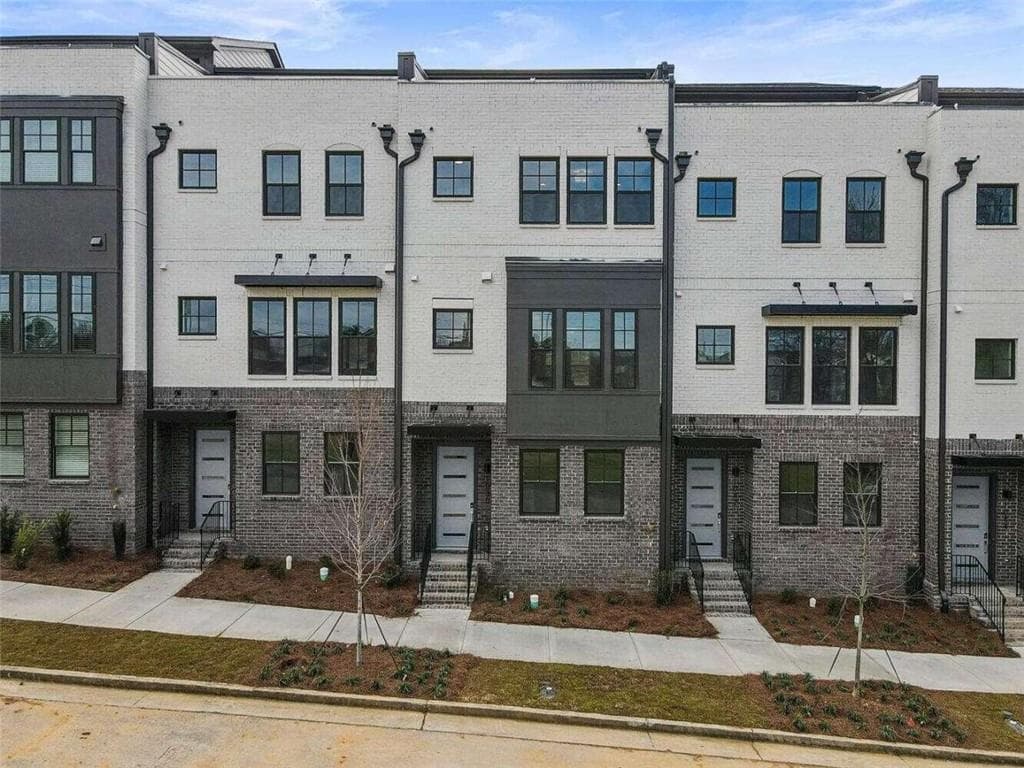 1334 Booth Avenue 5, Atlanta, GA 30318 — most recent listing photo