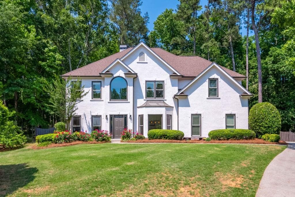 5 bedroom, 4 bathroom, 3,064 sq ft single family residence sold at 3060 Salisbury Drive, Alpharetta, GA 30004