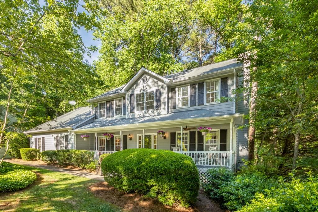 4 bedroom, 3 bathroom, 2,684 sq ft single family residence sold at 2238 Hill Creek Way, Marietta, GA 30062