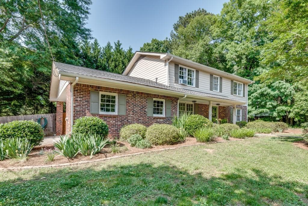 2894 Delcourt Drive, Decatur, GA 30033 — most recent listing photo