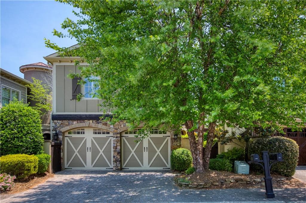 324 Gray Shingle Lane, Woodstock, GA 30189 — most recent listing photo