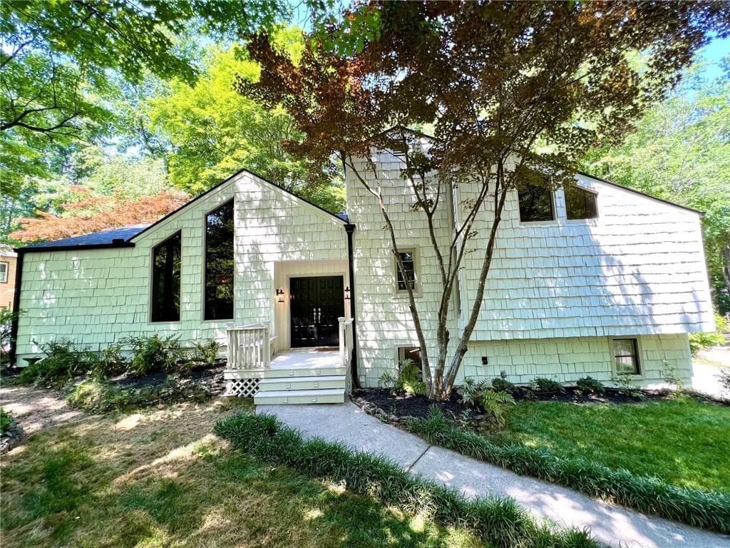 2433 Kingsley Drive, Marietta, GA 30062 — most recent listing photo