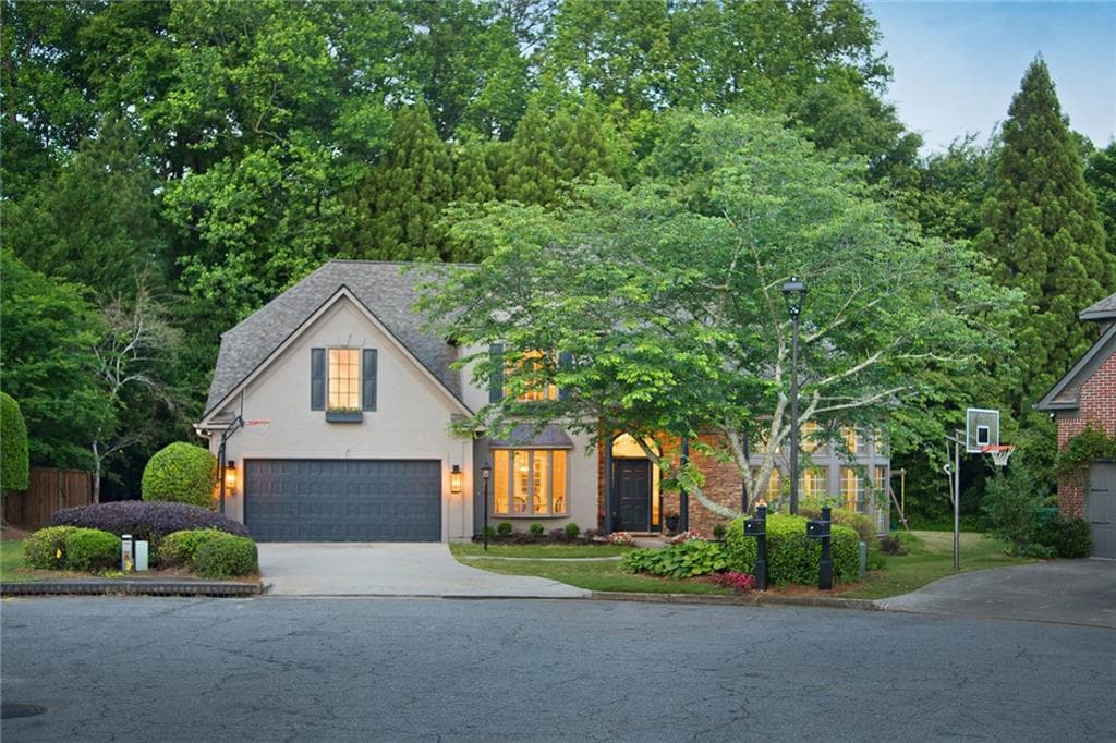 1474 Valley Glen Way, Dunwoody, GA 30338 — most recent listing photo