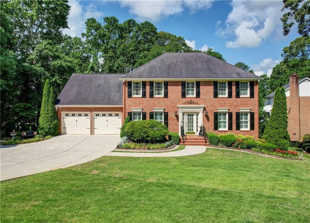 5 bedroom, 4 bathroom, 4,522 sq ft single family residence sold at 2077 Haverhill Drive, Marietta, GA 30062
