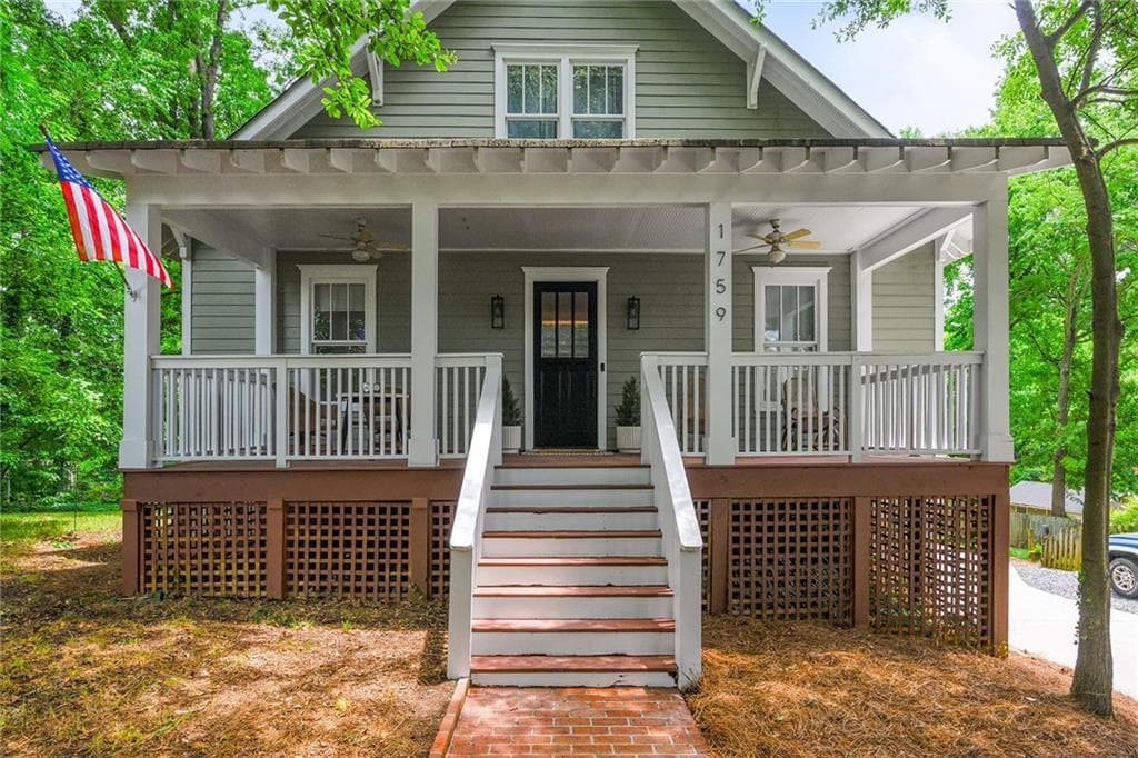5 bedroom, 3 bathroom, 3,028 sq ft single family residence sold at 1759 Marietta Road, Atlanta, GA 30318