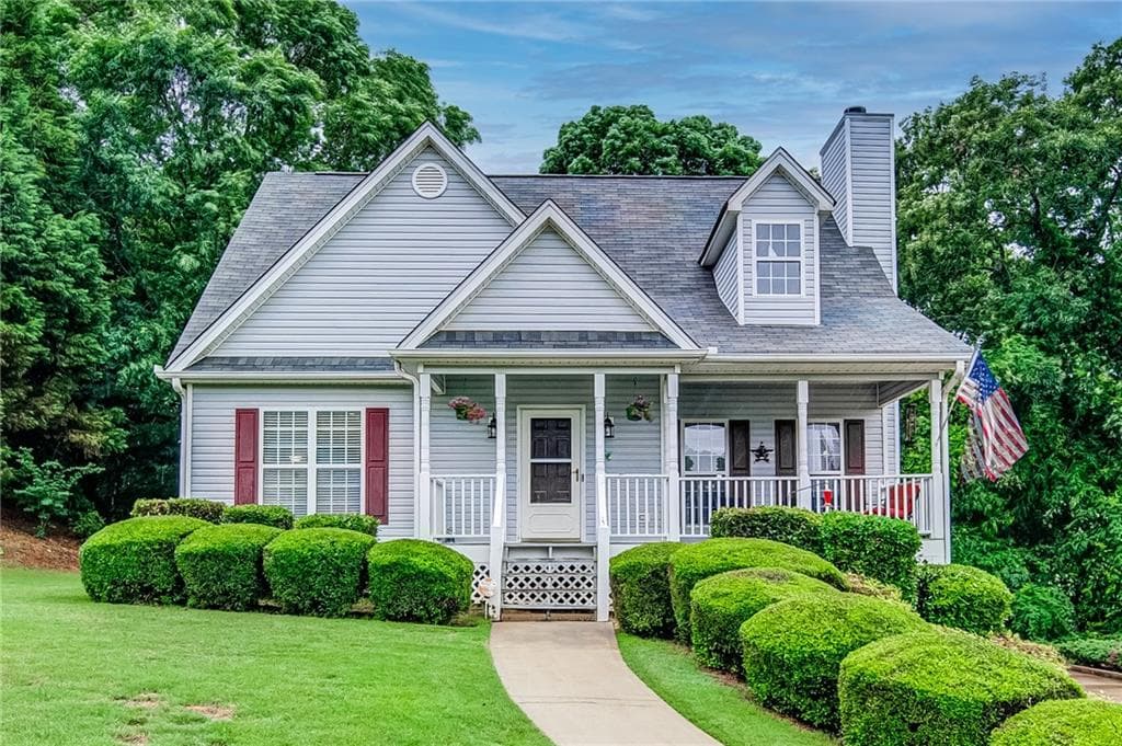 4 bedroom, 3 bathroom, 1,935 sq ft single family residence sold at 1022 Fieldstone Drive, Canton, GA 30114