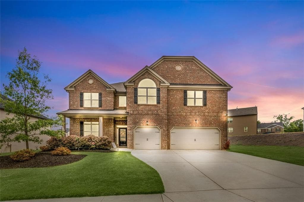4 bedroom, 4 bathroom, 4,671 sq ft single family residence sold at 701 STONEBRANCH Drive, Loganville, GA 30052