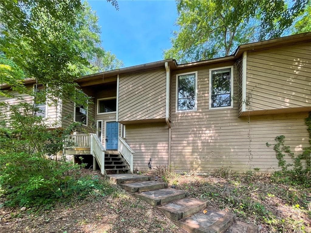 3817 Oxford Way, Marietta, GA 30062 — most recent listing photo