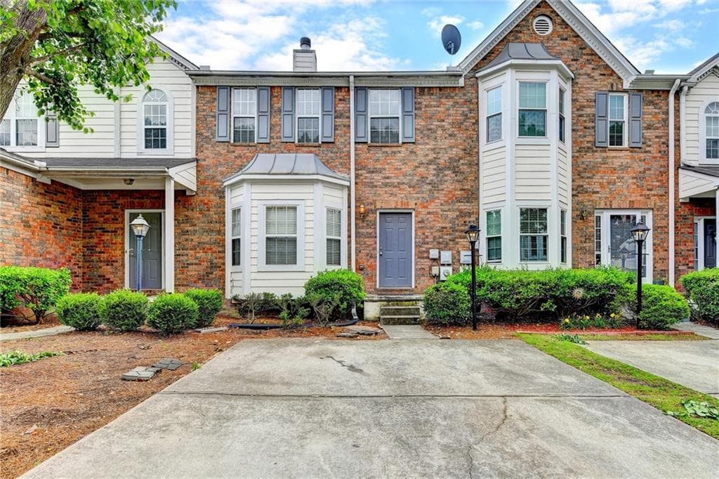 2064 Pinnacle Pointe Drive, Norcross, GA 30071 — most recent listing photo