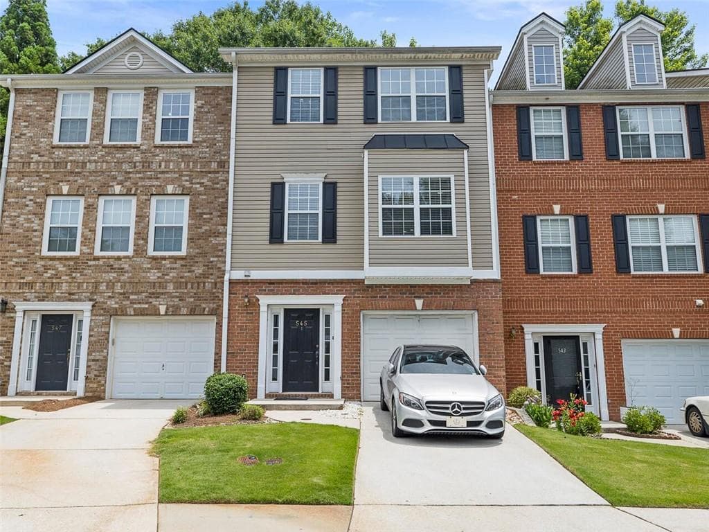 545 Lantern Wood Drive, Scottdale, GA 30079 — most recent listing photo