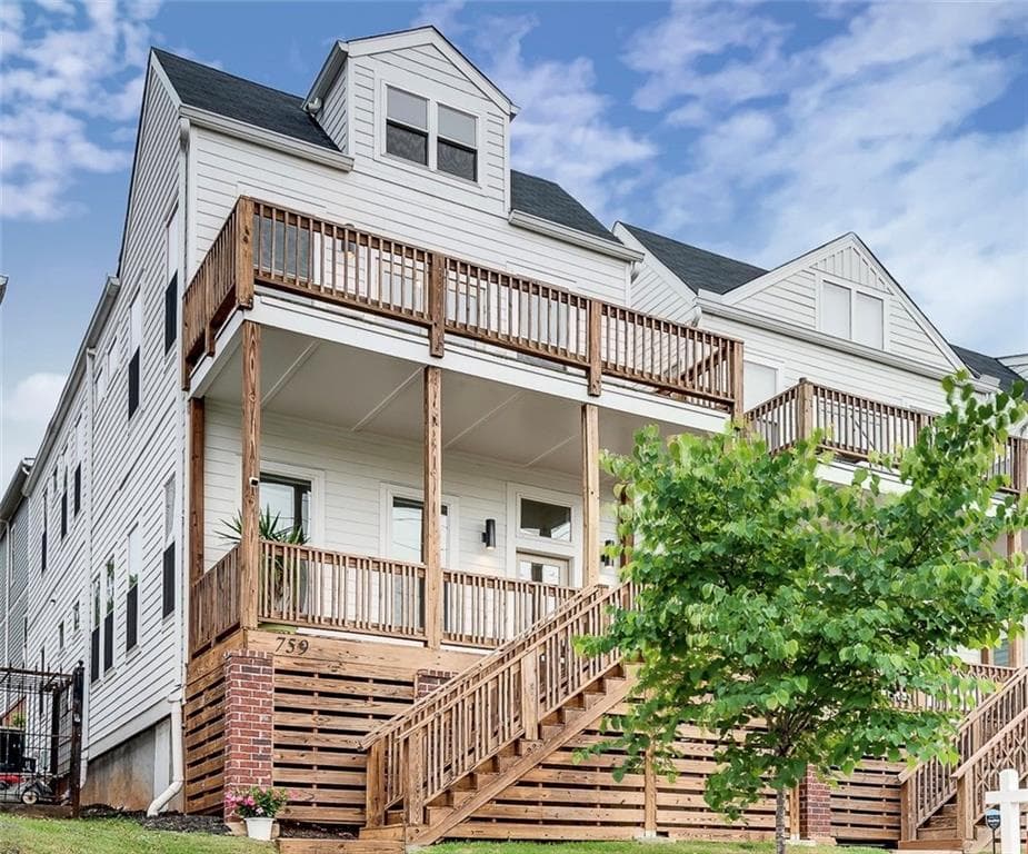 4 bedroom, 3 bathroom, 2,080 sq ft single family residence sold at 759 MARTIN Street, Atlanta, GA 30315