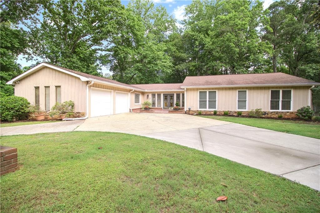 2859 Gant Quarters Circle, Marietta, GA 30068 — most recent listing photo