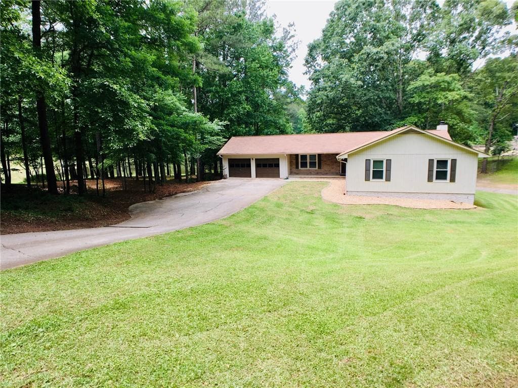 1700 Sir Galahad Drive, Marietta, GA 30008 — most recent listing photo