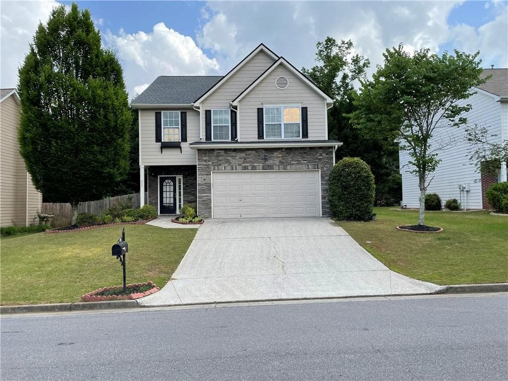 335 Blackwood Lane, Suwanee, GA 30024 — most recent listing photo