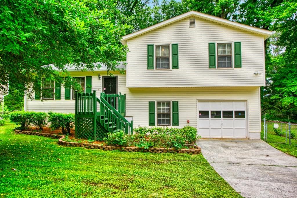 850 Wells Circle, Smyrna, GA 30080 — most recent listing photo