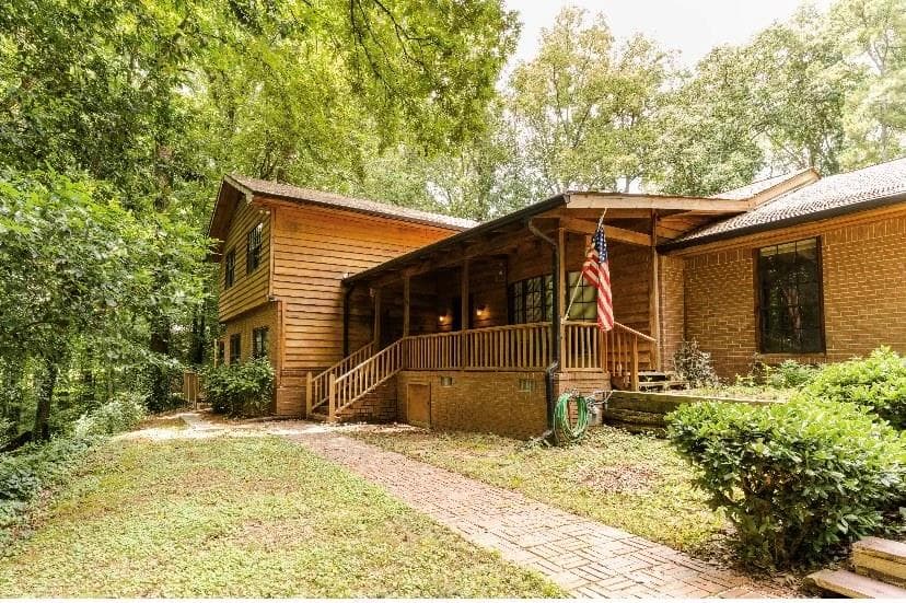 1799 Wiggins Circle, Conyers, GA 30094 — most recent listing photo