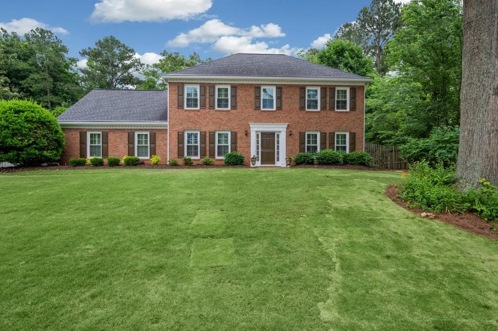 4 bedroom, 3 bathroom, 2,446 sq ft single family residence sold at 4056 Bittersweet Drive, Roswell, GA 30075