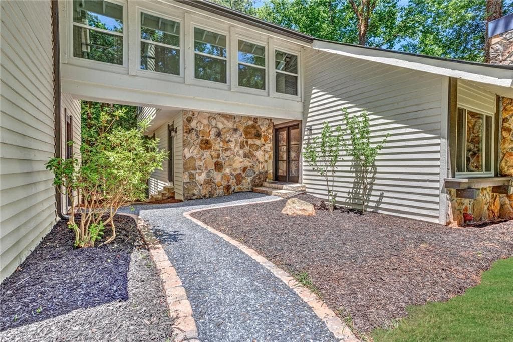 2435 Roxburgh Drive, Roswell, GA 30076 — most recent listing photo