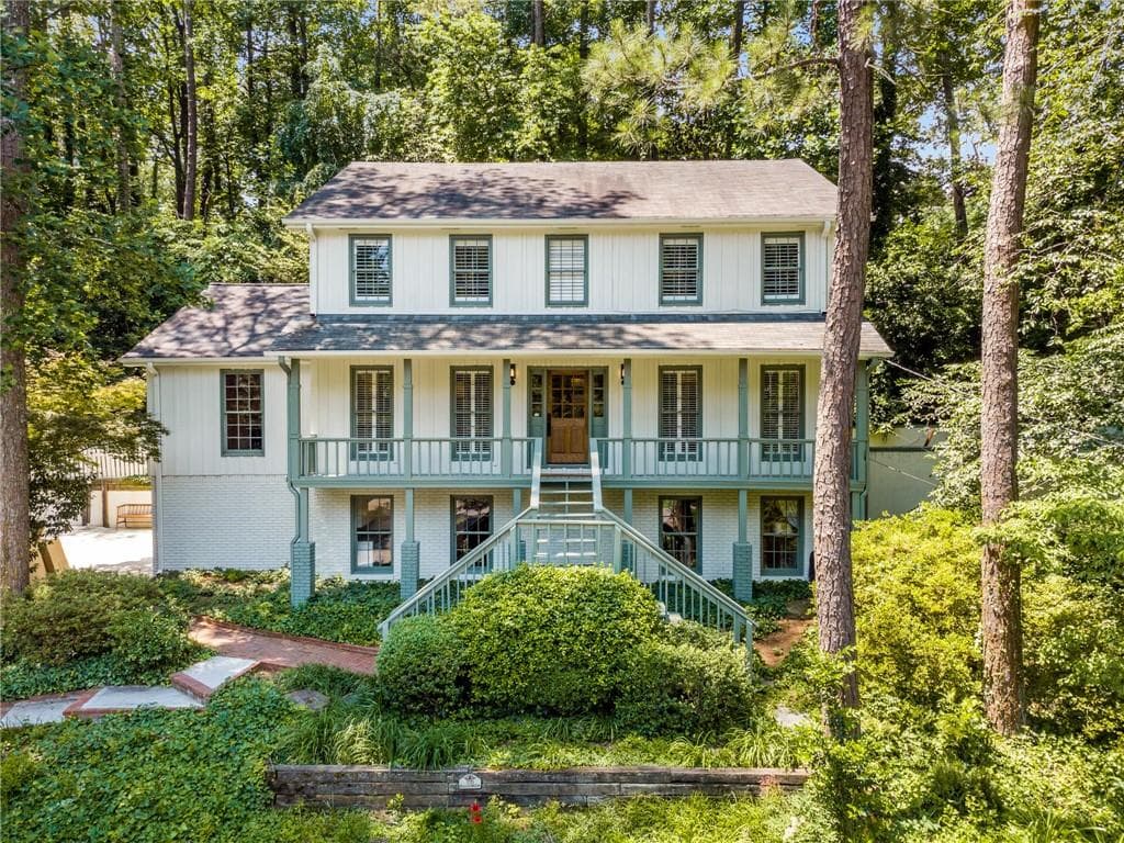 570 Bridgewater Drive, Sandy Springs, GA 30328 — most recent listing photo