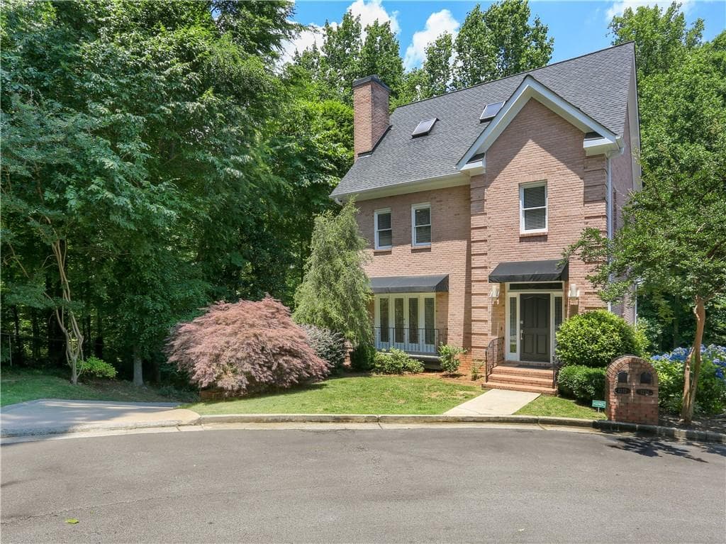 6 bedroom, 5 bathroom, 3,304 sq ft single family residence sold at 1232 Wildcliff Circle, Atlanta, GA 30329