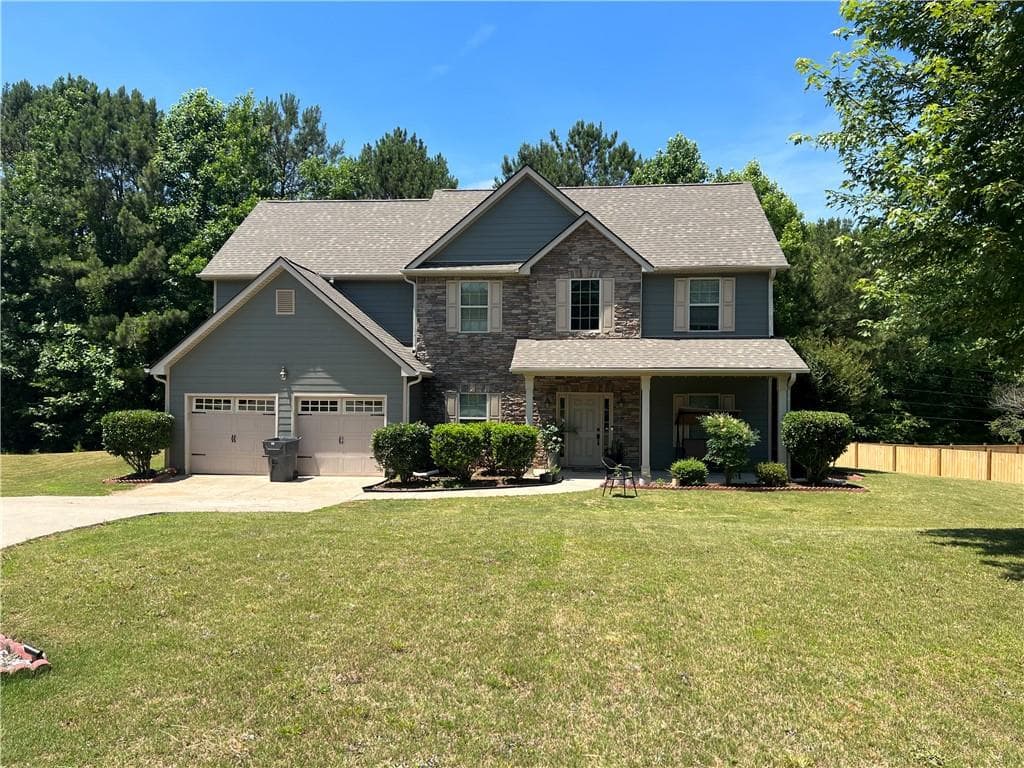 4 bedroom, 3 bathroom, 2,638 sq ft single family residence sold at 44 Ruth Court, Douglasville, GA 30134