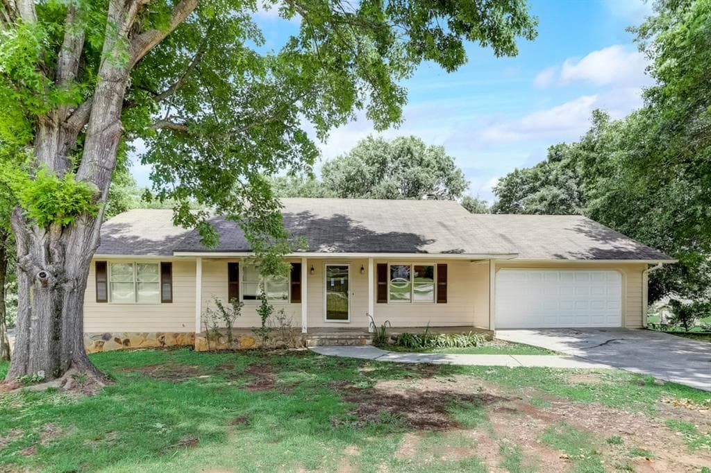 12 Stonecreek Drive, Cartersville, GA 30120 — most recent listing photo