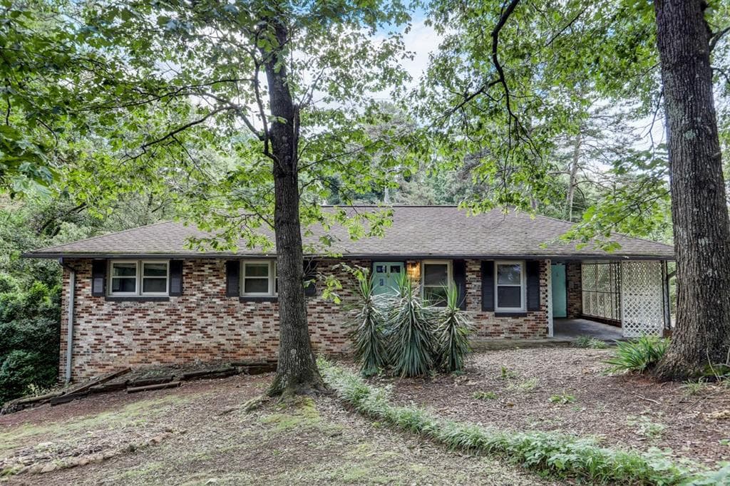 2 bedroom, 2 bathroom, 1,100 sq ft single family residence sold at 63 Westview Drive, Cartersville, GA 30121