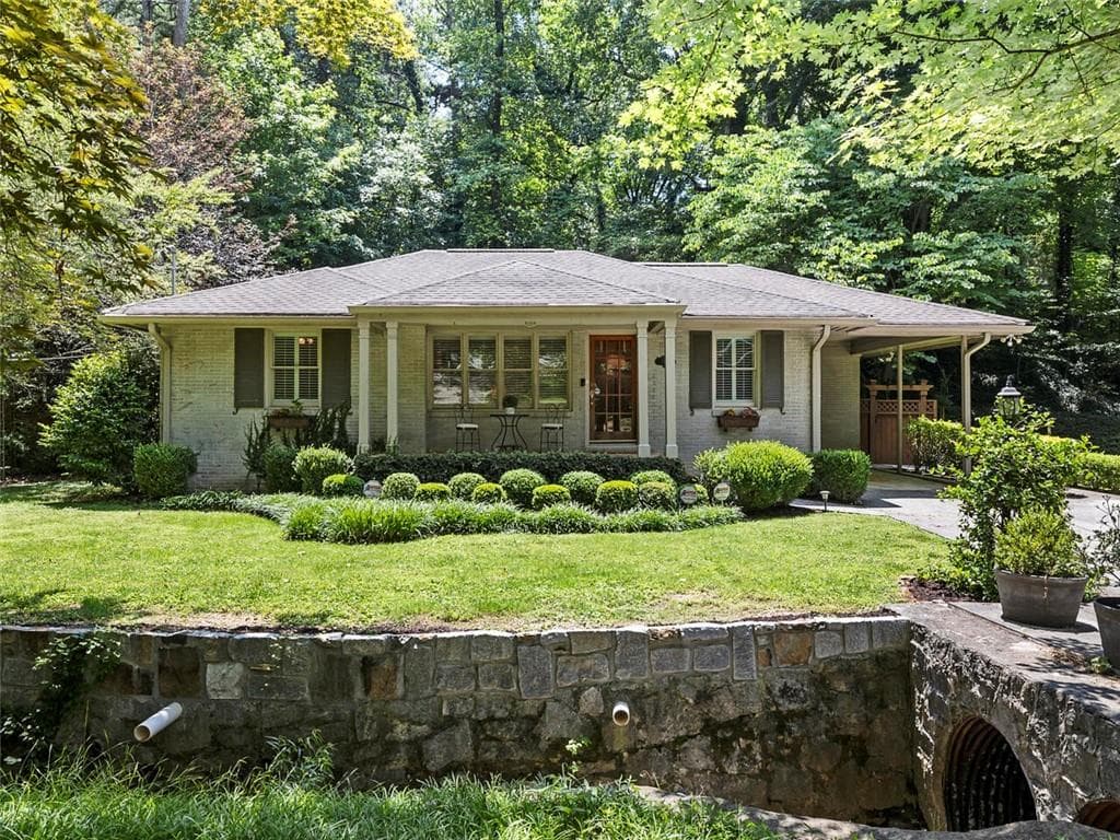 3 bedroom, 2 bathroom, 1,484 sq ft single family residence sold at 1839 Georgiana Drive, Atlanta, GA 30329