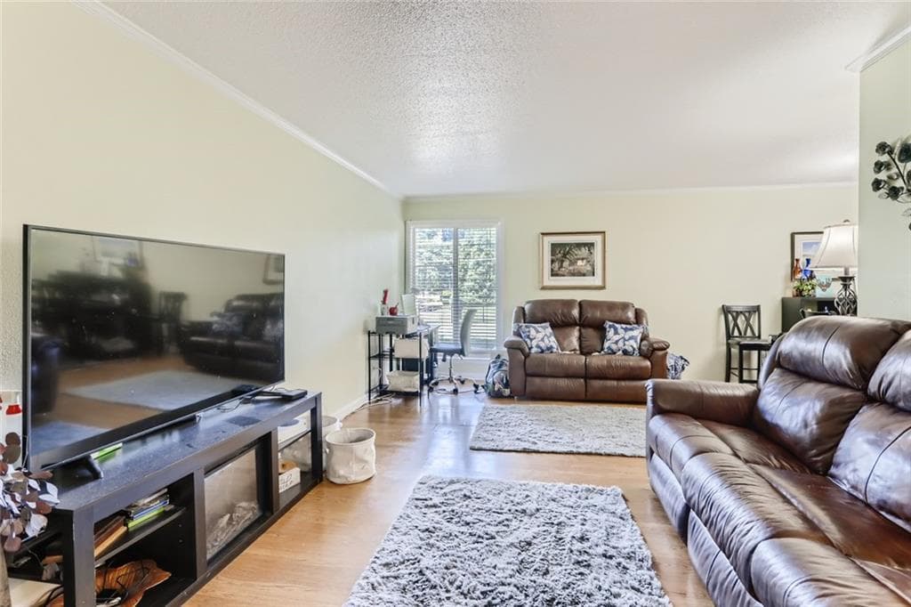 2 bedroom, 2 bathroom, 1,230 sq ft condominium sold at 3301 Henderson Mill Road O7, Atlanta, GA 30341