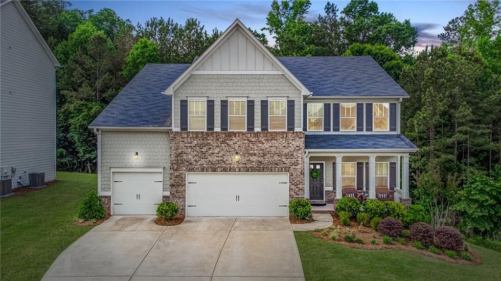 6 bedroom, 6 bathroom, 4,362 sq ft single family residence sold at 350 Heritage Overlook, Woodstock, GA 30188