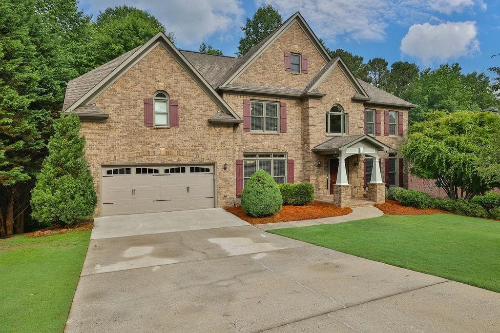 5325 CASTLEBROOKE CROSSING Drive, Cumming, GA 30040 — most recent listing photo
