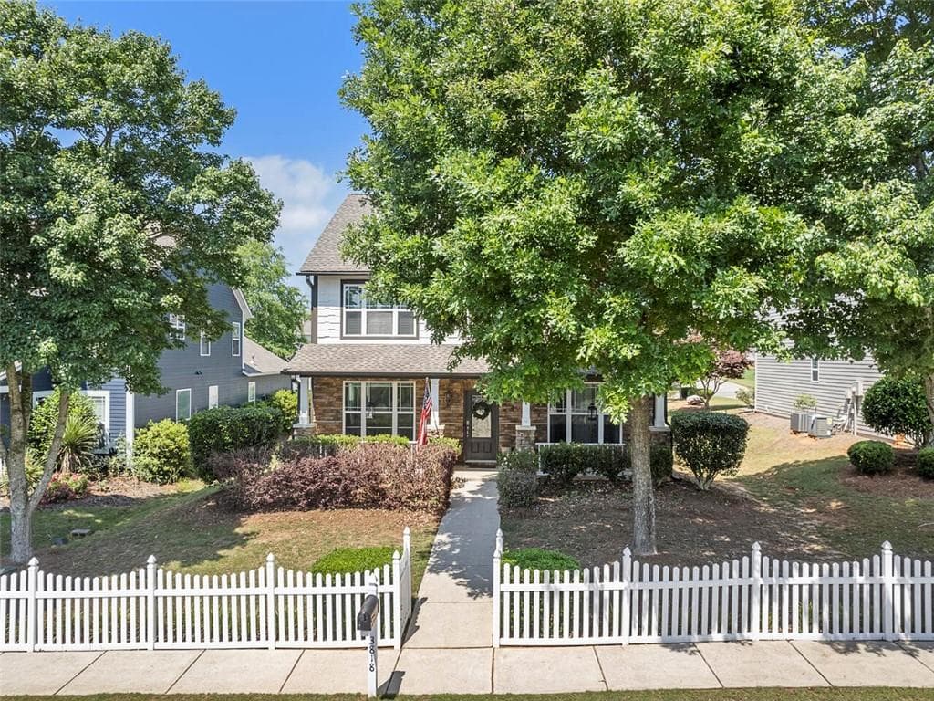 3818 Stagecoach Lane, Cumming, GA 30040 — most recent listing photo