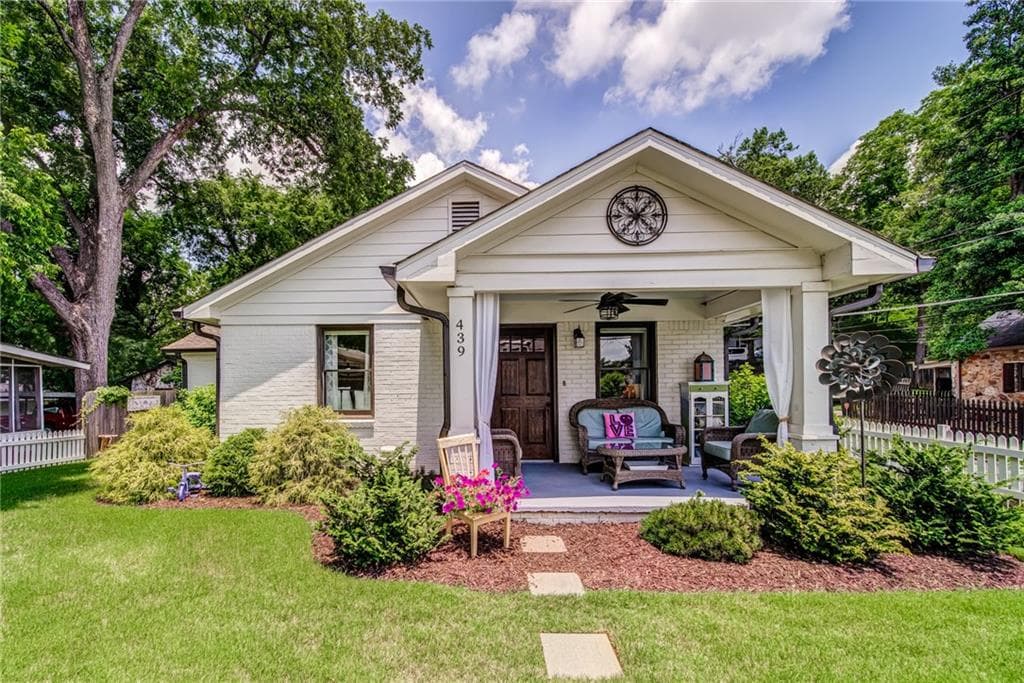 439 Lawrence Street, Marietta, GA 30060 — most recent listing photo